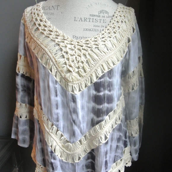 Jessica Taylor New York Other - Blue Tie Dye Crochet Shawl Jessica Taylor New York Other - Blue Tie Dye Crochet Shawl